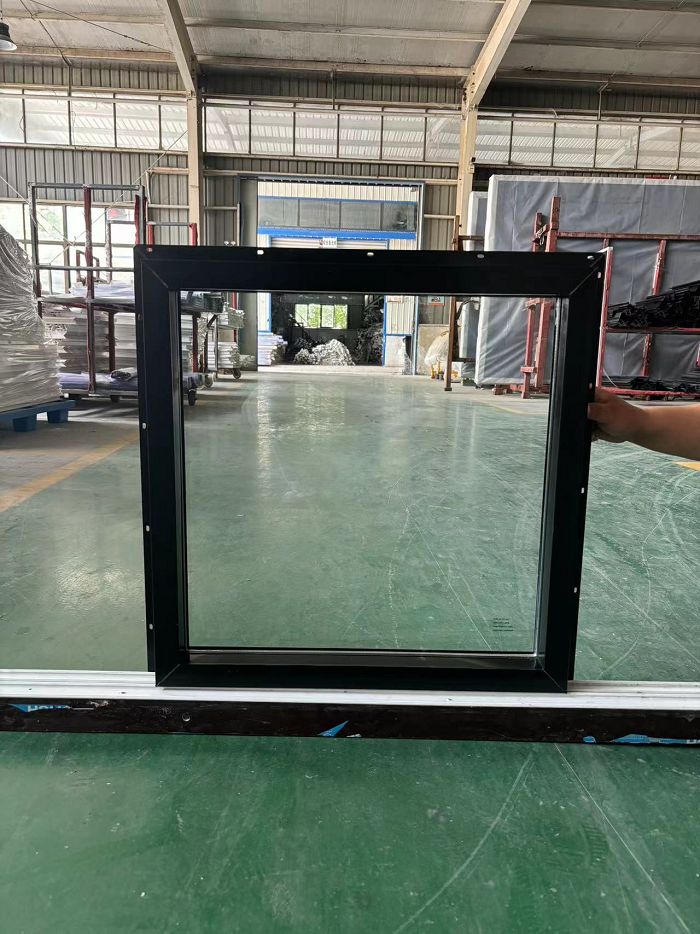 Large Fixed Floor-to-ceiling Windows best